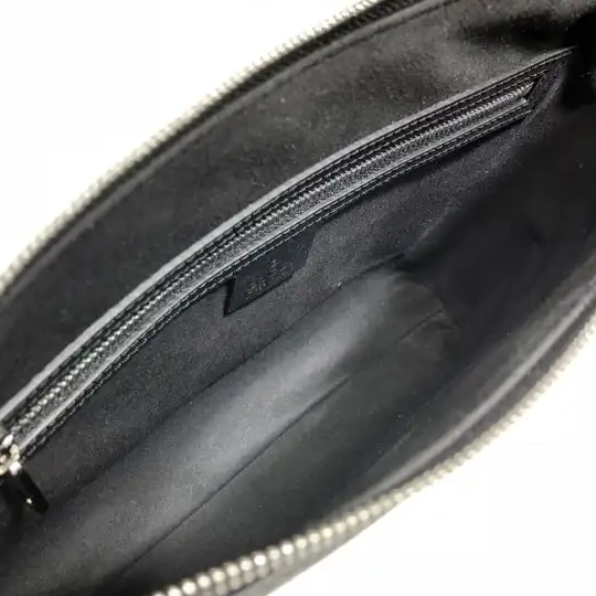 First bag ru GUCCI POUCH 0528